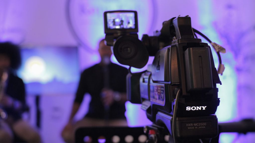 video iklan produk | pembuatan video iklan produk | jasa video shooting semarang | LIVE STREAMING | JASA LIVE STREAMING SEMARANG | BROADCASTING | BROADCASTING SEMARANG | Java MICE Pro | jasa video shooting semarang