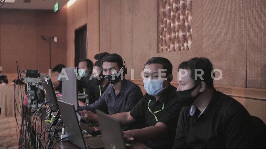 sewa videotron semarang | sewa led semarang | sewa proyektor semarang | live streaming semarang | java mice pro | jasa live streaming semarang | live streaming | jasa live streaming