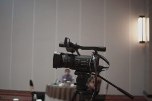 KEMUDAHAN PROMOSI PRODUK DENGAN JASA LIVE STREAMING