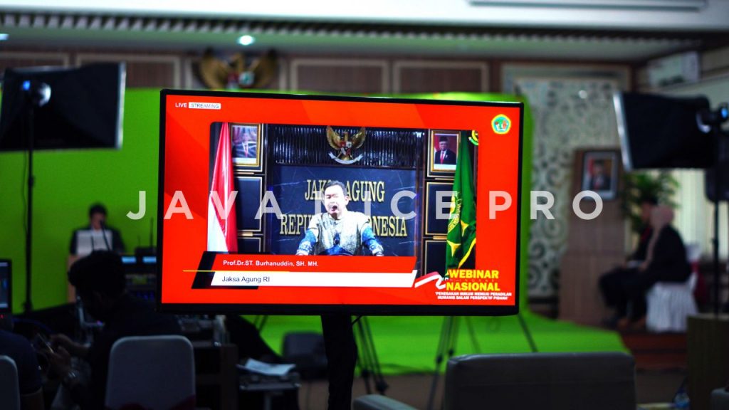 green screen | live streaming webinar | jasa video company profile | jasa video iklan | jasa pembuatan video company profile | jasa video company profile | jasa pembuatan video iklan | sewa videotron curve semarang | sewa led screen curve semarang |sewa led screen semarang | sewa led videotron semarang | sewa wall screen semarang | sewa led semarang | sewa videotron semarang | sewa led semarang | sewa proyektor semarang | live streaming semarang | java mice pro | jasa sewa videotron semarang | jasa sewa videotron